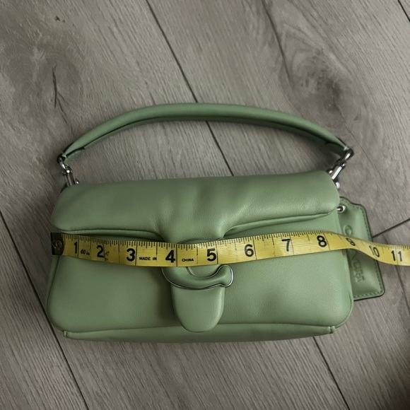 Coach Pillow Tabby 20 Shoulder Bag - Picture 13 of 15